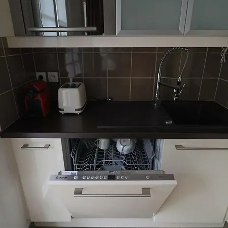 Apartment Family - Steps From Disneyland
