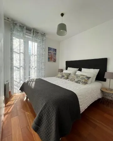 Apartment Family - Steps From Disneyland